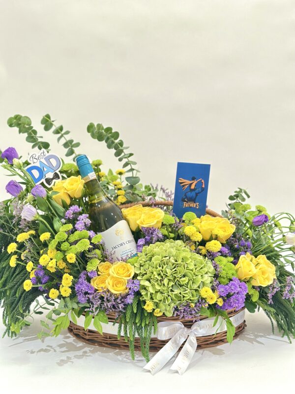 Dad’s Bloom & Sip Basket